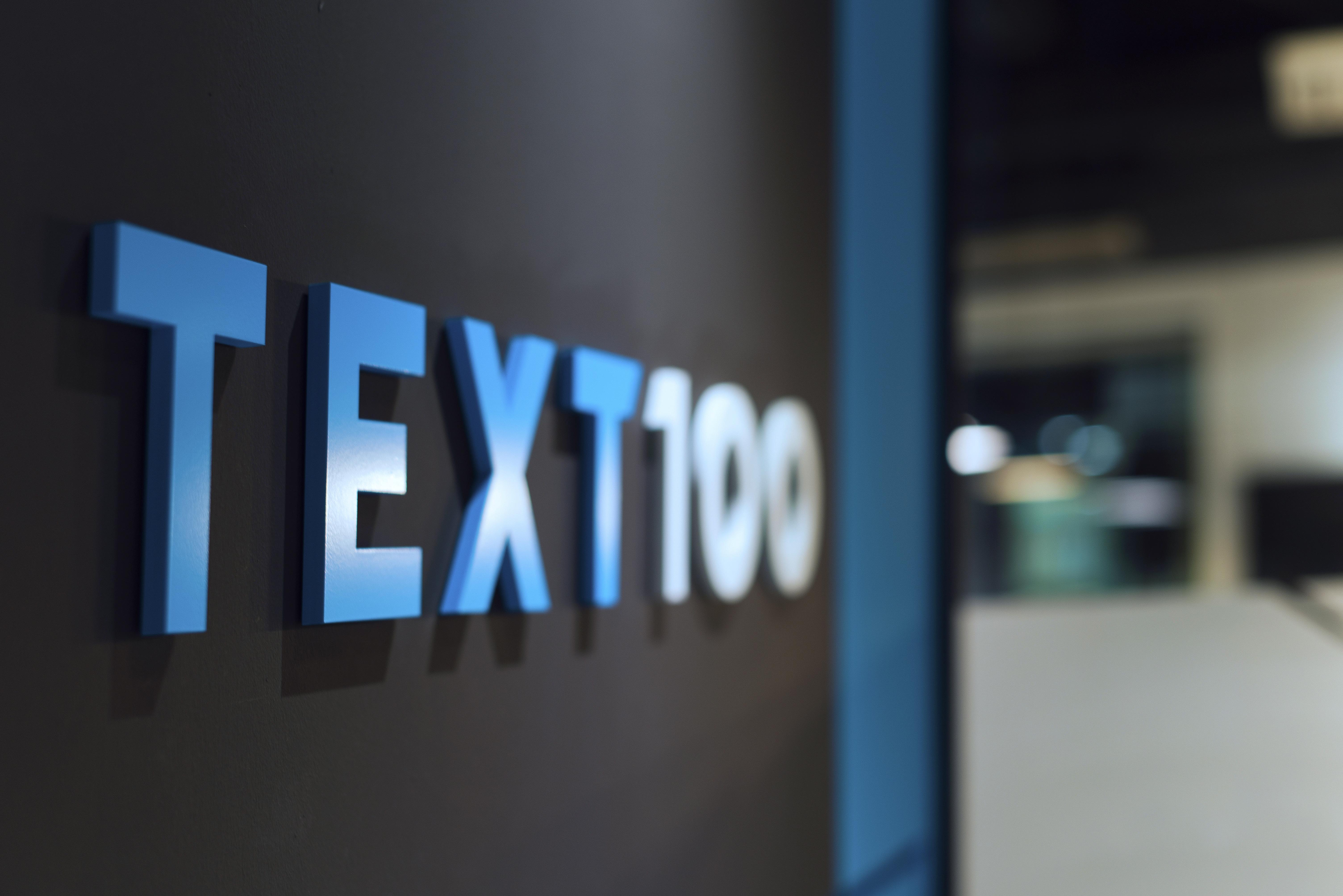 TEXT100_37